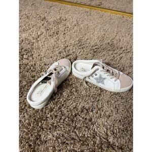 Vintage Havana Beige and White Star Sneakers with Suede Accents